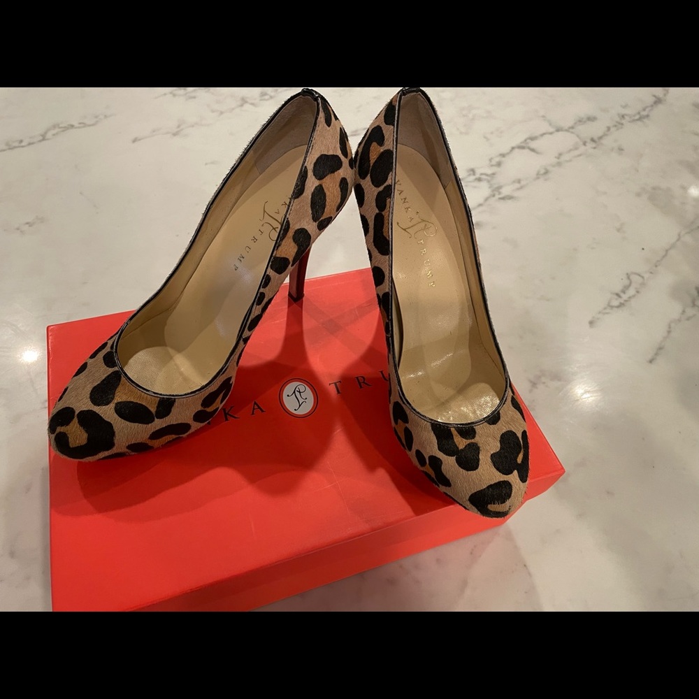 Ivanka Trump animal print pumps
